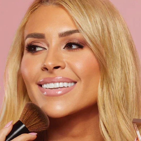 LAWLESS Set The Stage Primer Serum - Picture 3 of 11